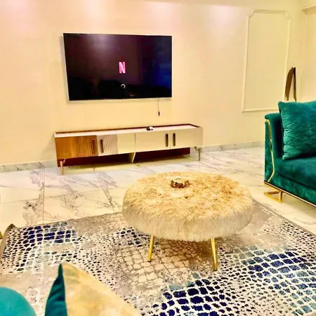 Modern 3Br Home Ideal For Families And Businesses